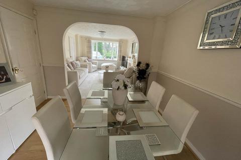 undefined, 6 Alligin Close, Chadderton, OL9 0LZ