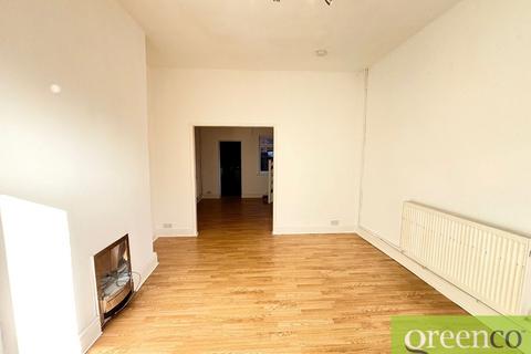 2 bedroom terraced house to rent, Helena Street, Salford M6
