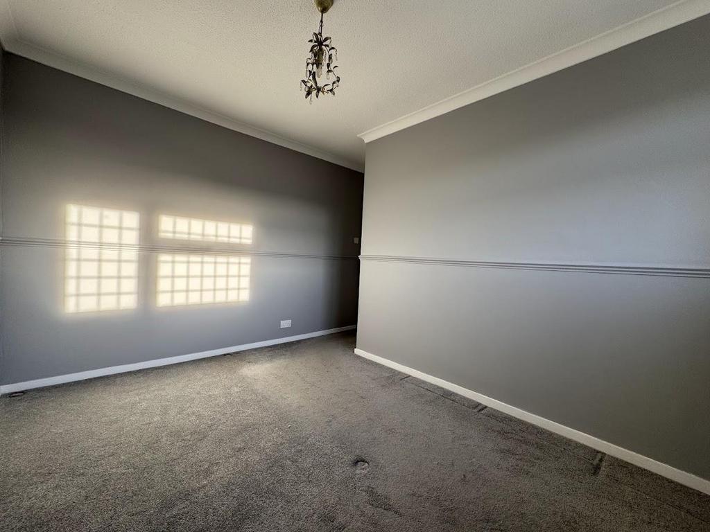 Principal Bedroom.jpg