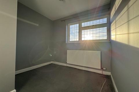 undefined, Portnoi Close, Romford