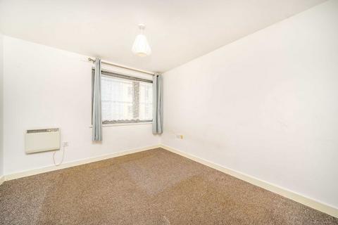 undefined, Victoria Road, London W3