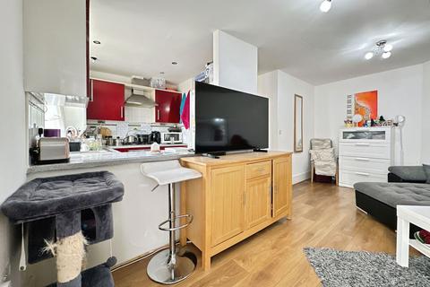2 bedroom apartment for sale, Dunthorne Way, Milton Keynes MK8