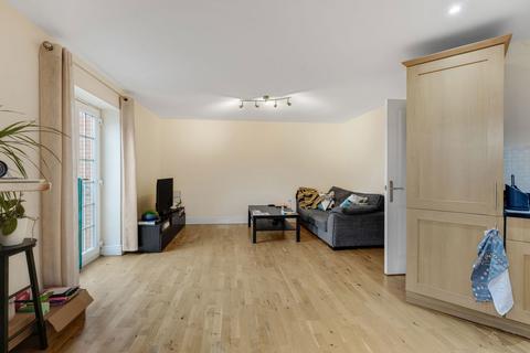 undefined, Harlow Crescent, Milton Keynes MK4