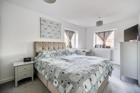 3 bedroom semi-detached house for sale, Gain Bridge Drive, Smarden