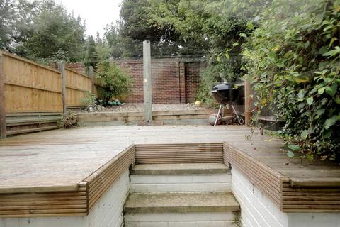 2 bedroom terraced house to rent, Stalybridge Close, Southampton SO31