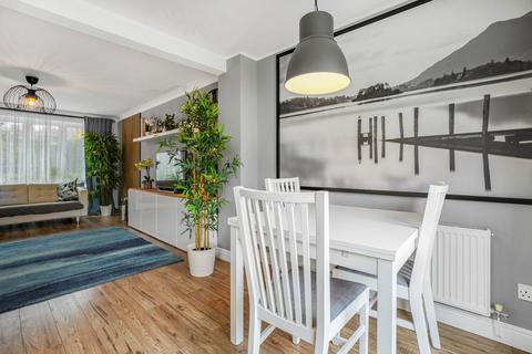 undefined, Parsley Close, Milton Keynes MK7