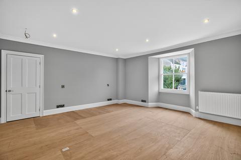 undefined, 16 Montpelier Terrace, Ilfracombe, Devon EX34 9HR