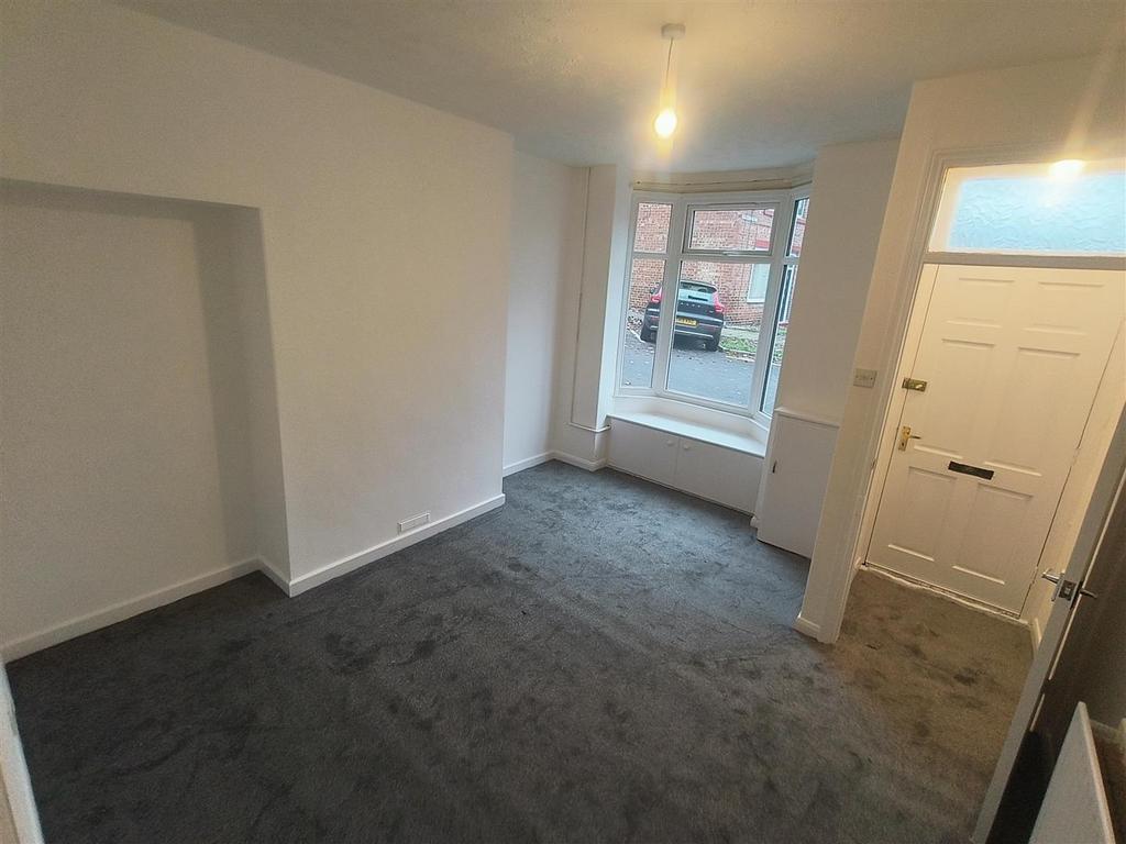 Livingroom .jpg