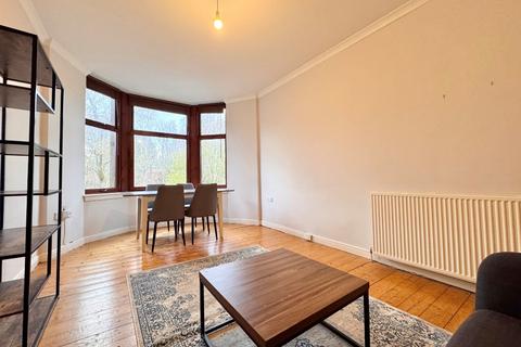 2 bedroom flat to rent, Benview Street, Glasgow G20