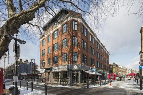 Office to rent, 46-54 Rosebery Ave London EC1R 4RP