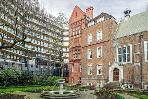 Office to rent, 20-21 Staple Inn Buil London WC1V 7PZ