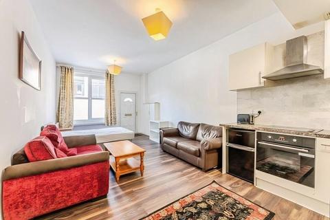 undefined, St Leonards Street, Edinburgh, EH8