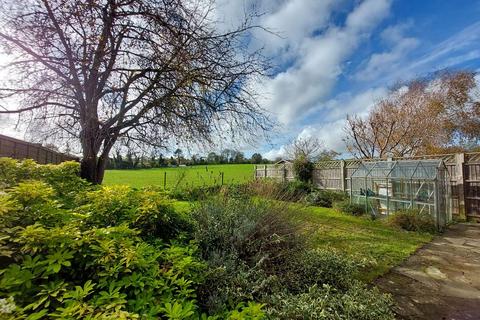 3 bedroom detached house for sale, Strathcona Avenue, Little Bookham KT23
