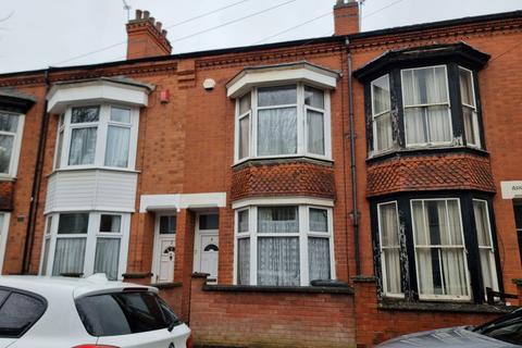 2 bedroom terraced house for sale, Epsom Road, Leicester, LE4