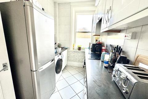 House share to rent, Talgarth Road, West Kensington, London  W14