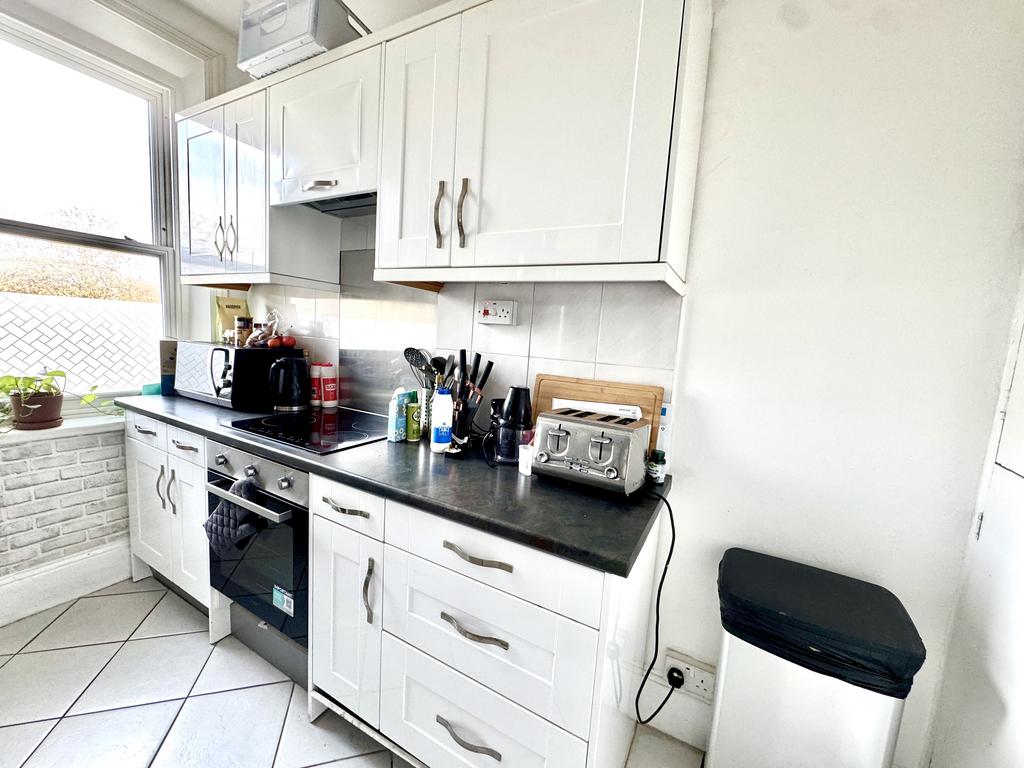House in London - View 4