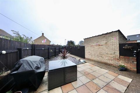 undefined, Holderness Road, Hull