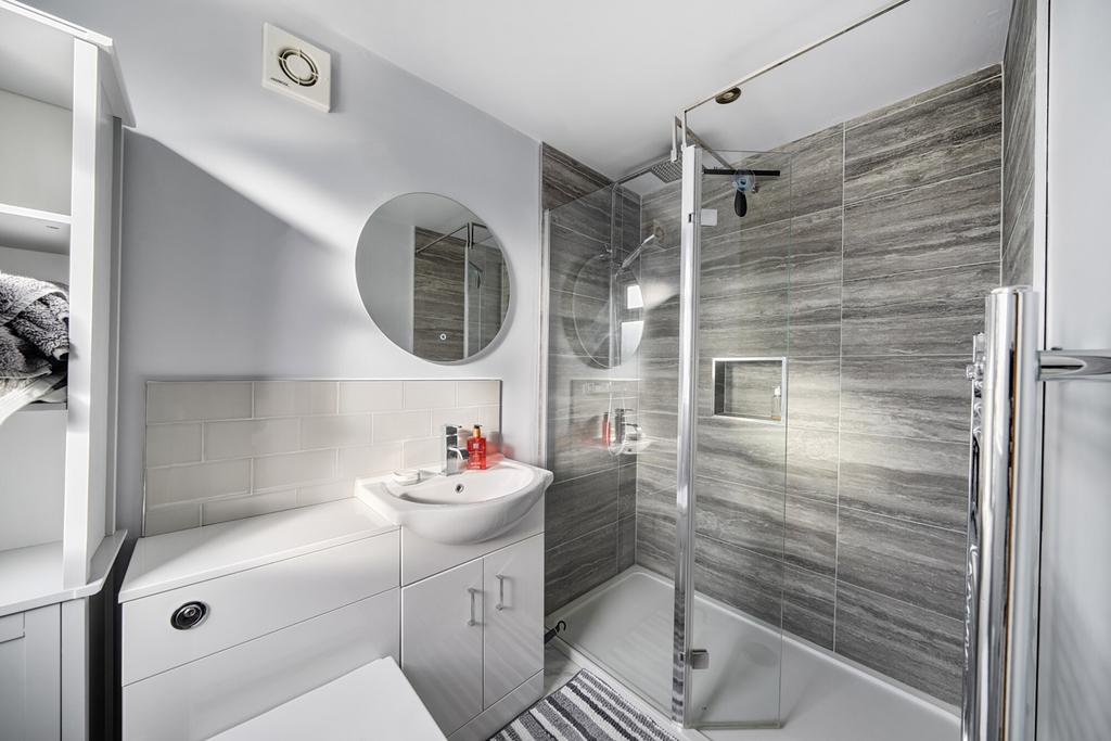 1383248-7-69245dc...
