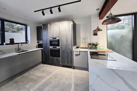 undefined, Claudia Place, London SW19