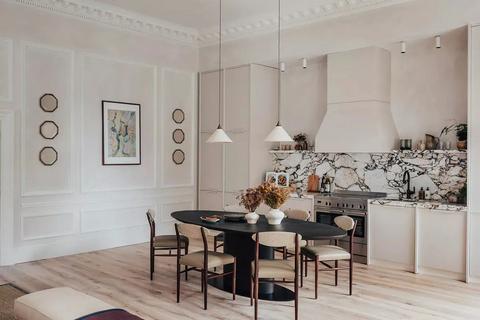 2 bedroom apartment for sale, Hertford Street, London W1J