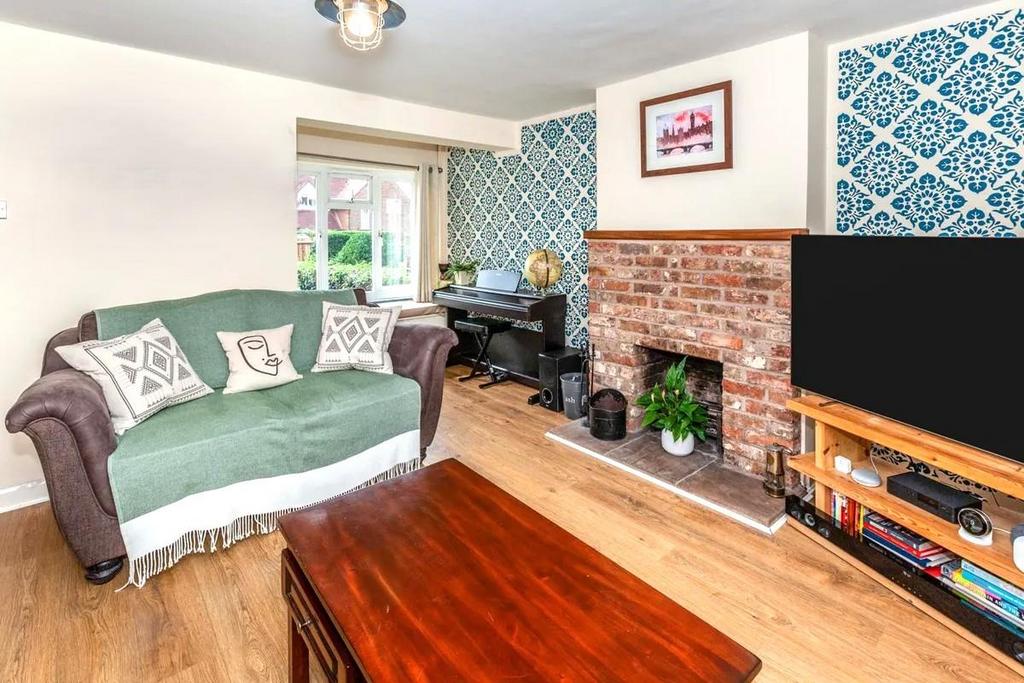 Living room.jpg