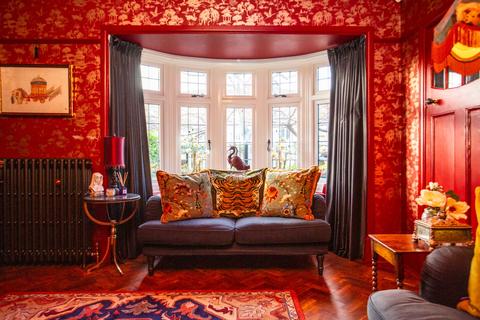 4 bedroom detached house for sale, Dumpton Park Drive, Ramsgate, Kent, CT11