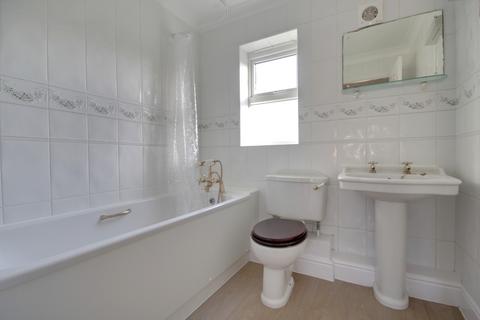 3 bedroom end of terrace house to rent, Cootes Meadow, St. Ives, Cambridgeshire, PE27