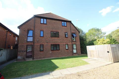 London Road, Crawley