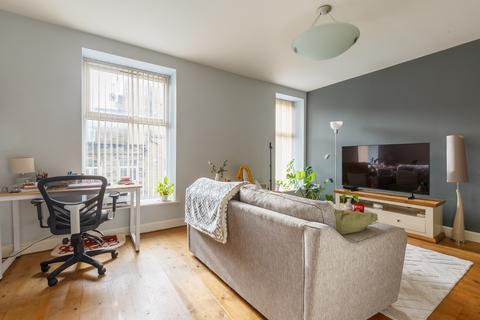 undefined, Briggate, Shipley BD17
