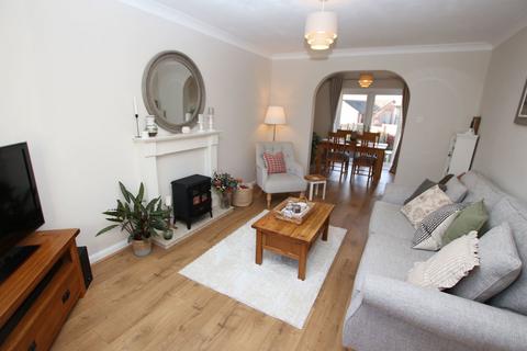 undefined, Grasmere Close, Penistone, Sheffield, S36 8HP
