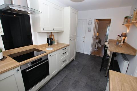 undefined, Grasmere Close, Penistone, Sheffield, S36 8HP