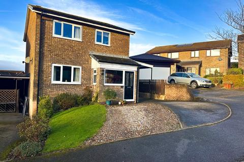 3 bedroom detached house for sale, Grasmere Close, Penistone, Sheffield, S36 8HP