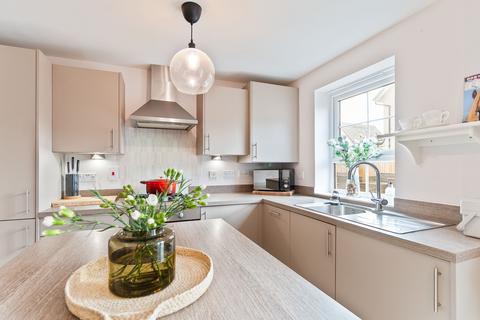 3 bedroom semi-detached house for sale, De Haia Road, Rogerstone, NP10