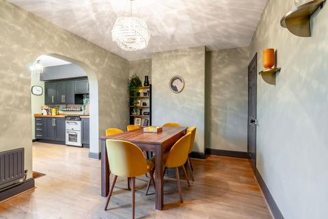 2 bedroom semi-detached house for sale, Roslyn Road, Gorleston
