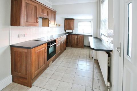 2 bedroom terraced house for sale, Smawthorne Lane, West Yorkshire WF10
