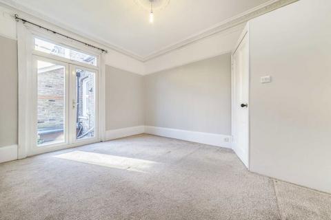 undefined, St. Johns Road, Richmond TW9