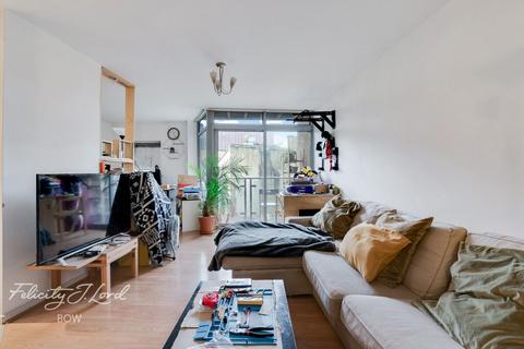 undefined, Violet Road, London, E3