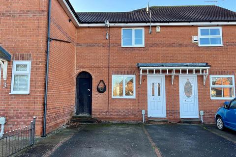 2 bedroom terraced house for sale, Grange Road, Hull