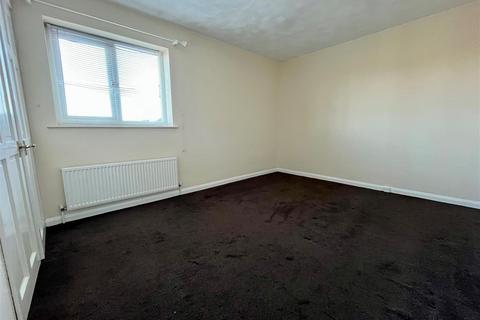 2 bedroom terraced house for sale, Grange Road, Hull