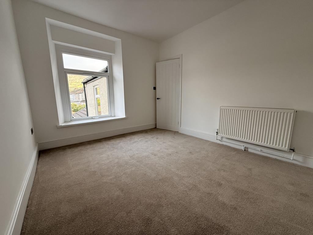 Bedroom 2 b