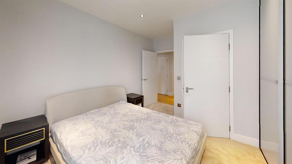 Bonchurch-Road-Portobello-Square-Bedroom 3.jpg