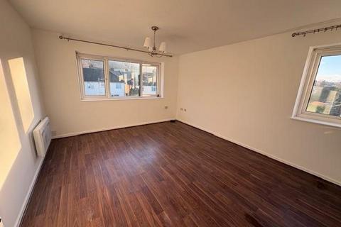 2 bedroom flat to rent, Charles Crescent, Harrow HA1