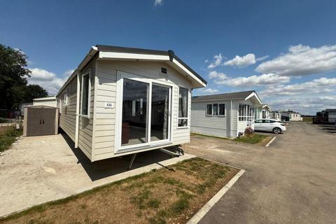 2 bedroom holiday lodge for sale, Church Laneham DN22