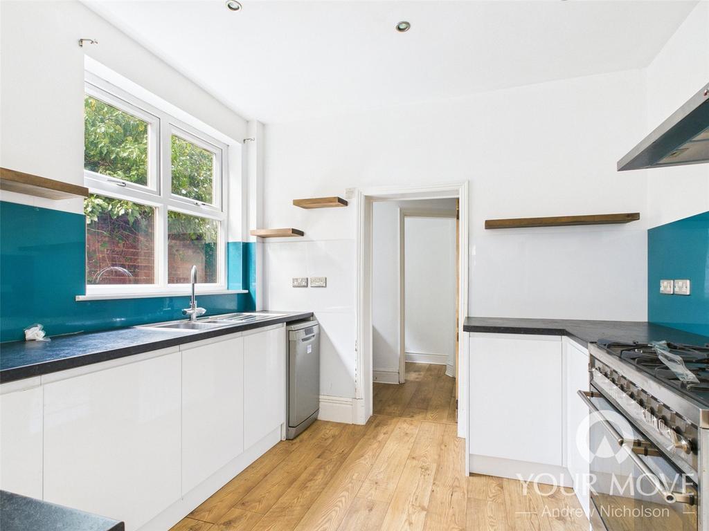 Kitchen/Breakfast
