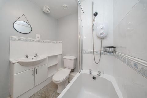 undefined, Queens Crescent, Livingston EH54