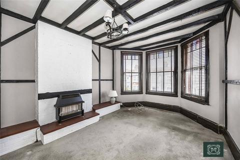3 bedroom apartment for sale, St Ann's Road, Harringay Ladder,, London, N15