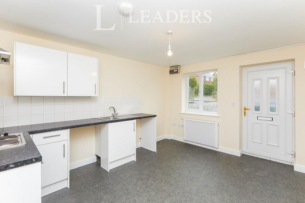 Lounge / kitchen