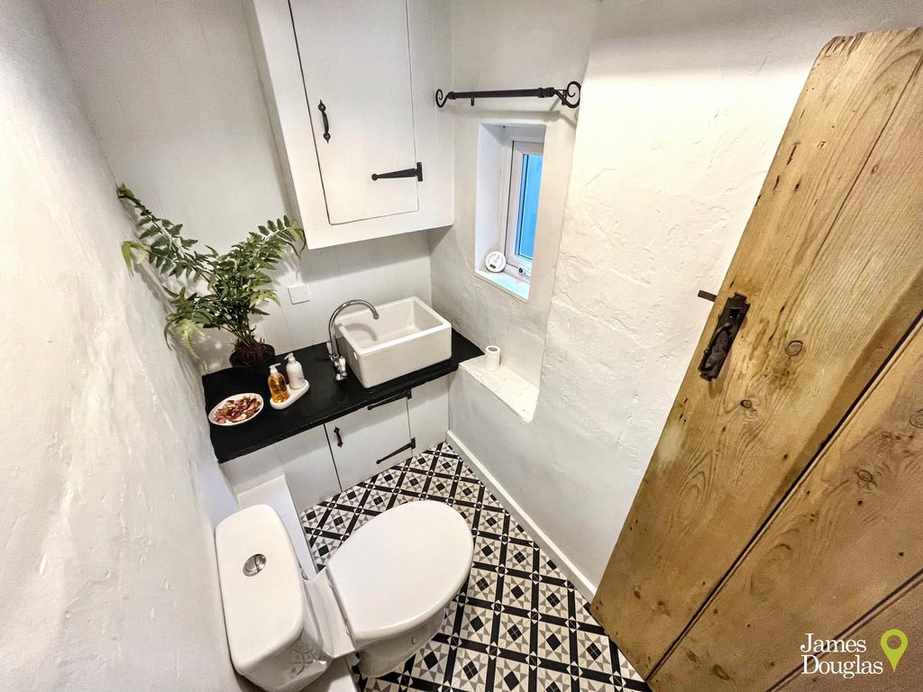 Wc (1)