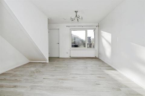 undefined, Austen Crescent, Swindon SN3