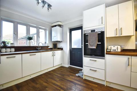 3 bedroom detached house for sale, Spicers Road, Hedon HU12